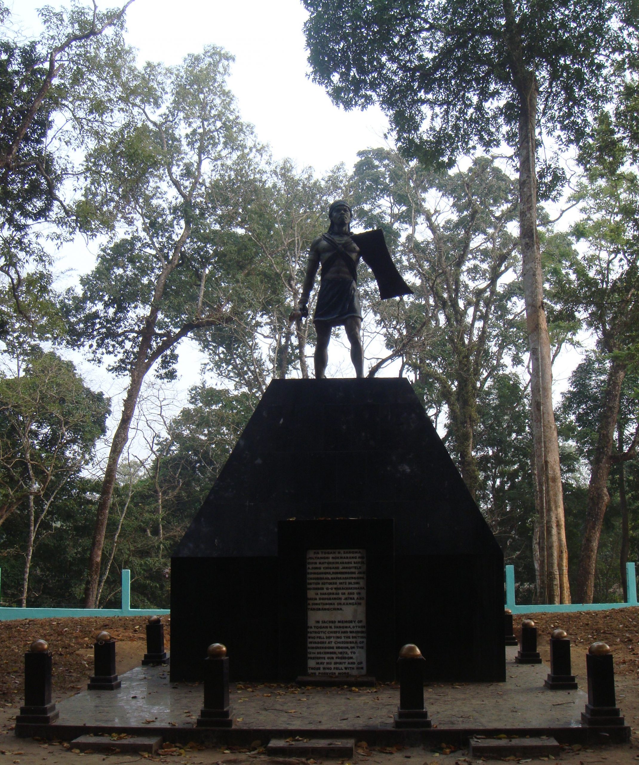 Pa Togan Memorial, Chisobibra